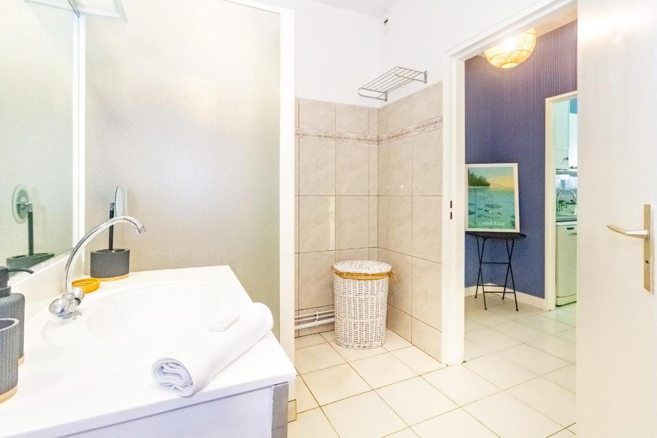 Cuty - Bel Et Spacieux Apt Avec Magnifique Vue Mer Et Piscine Saint Gilles Les Bains מראה חיצוני תמונה